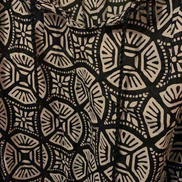 St Johns Bay PXL Cotton batik short sleeve top NWT - Picture 3 of 8